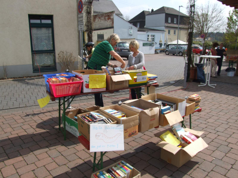 Frühlingszauber auf dem Dehrner Dorfplatz